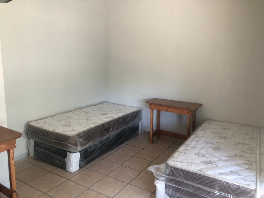 To Let 1 Bedroom Property for Rent in Bloemfontein Free State